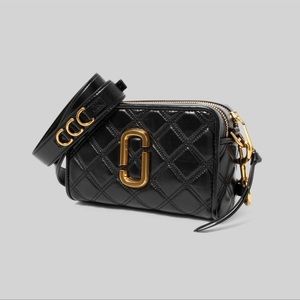 MARC JACOBS QUILTED SOFTSHOT BAG 21. Black and gold. Used a handful of times!